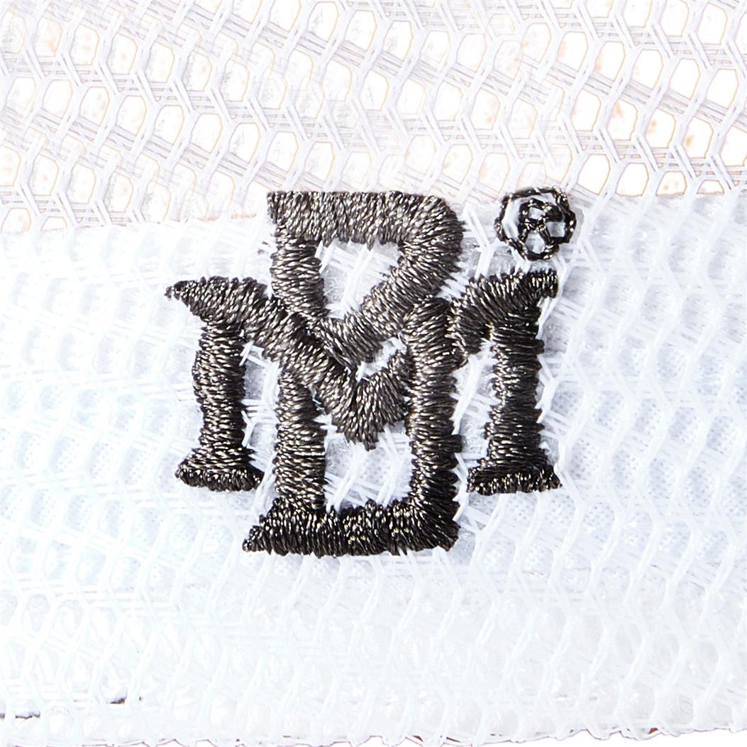 9001C-Grey-White-Leftside Logo